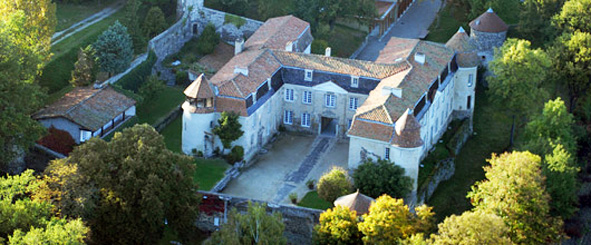 Vue aérienne du château de Gouttelas